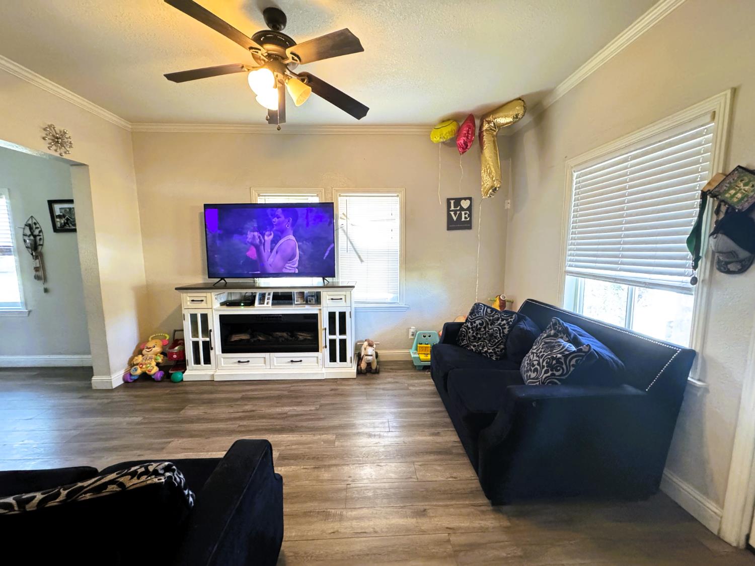 3402 E Townsend Ave, Fresno, CA 93702