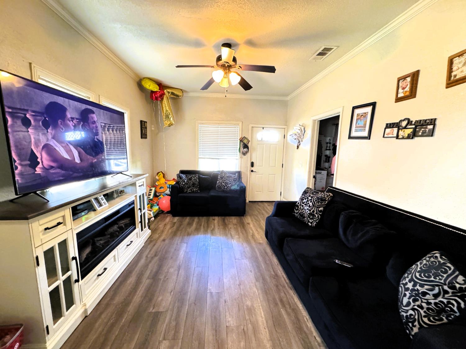 3402 E Townsend Ave, Fresno, CA 93702