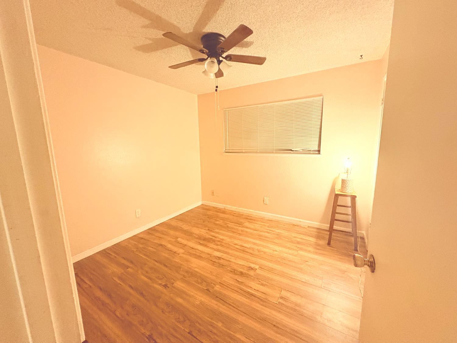 1833 W Pico, Fresno, CA 93705