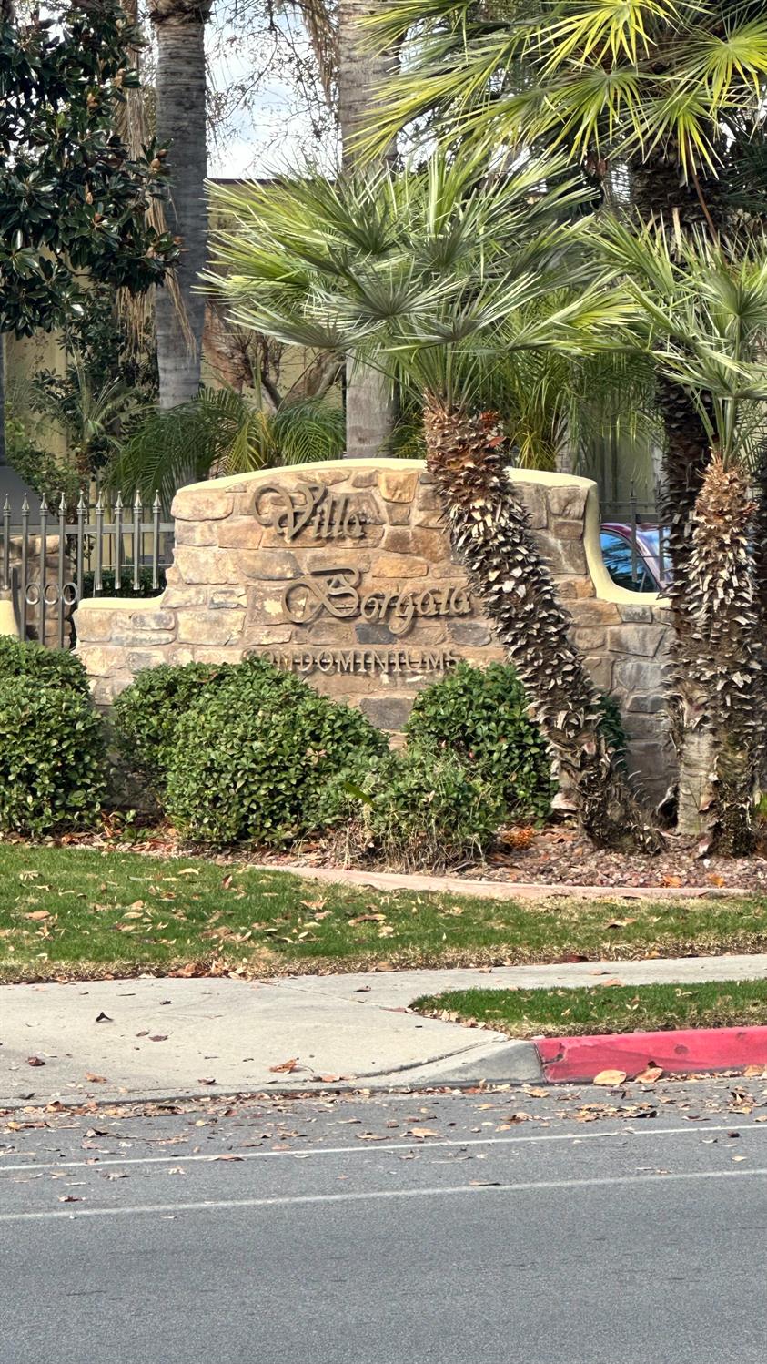 2881 Huntington Blvd #235, Fresno, CA 93721