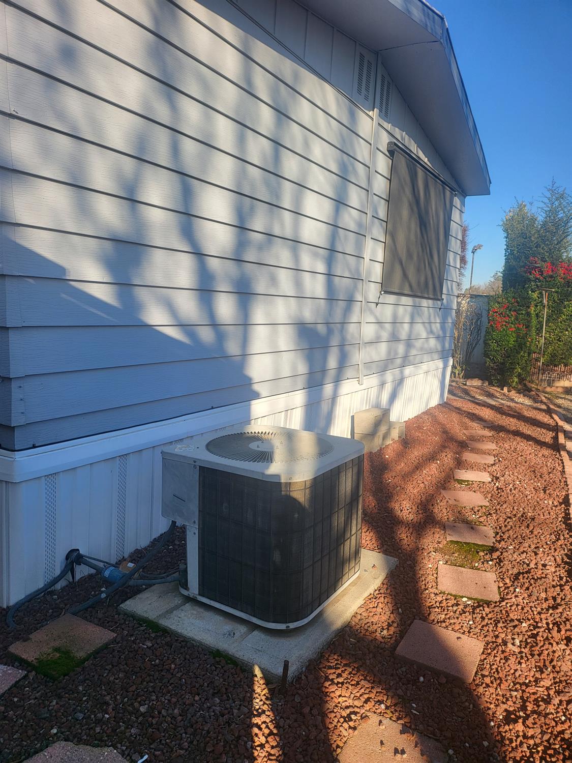 336 E Alluvial Ave #SPC 4, Fresno, CA 93720