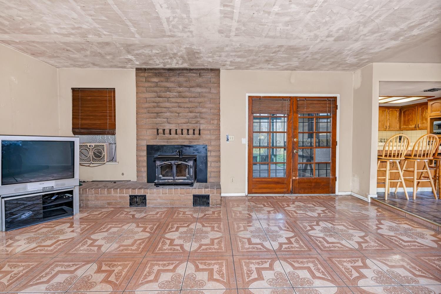 2160 3Rd St, Sanger, CA 93657