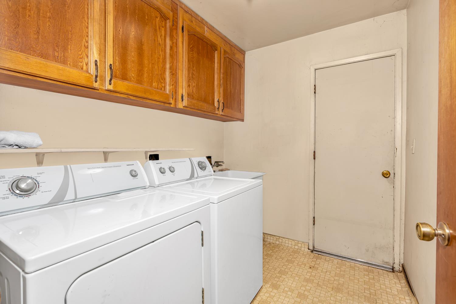 2160 3Rd St, Sanger, CA 93657