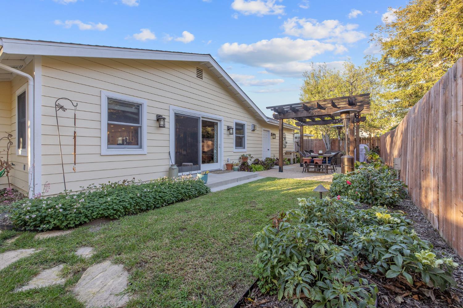 340 D St, Cayucos, CA 93430