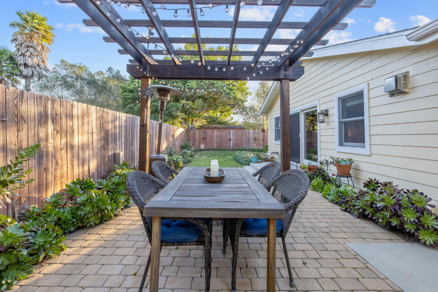 340 D St, Cayucos, CA 93430