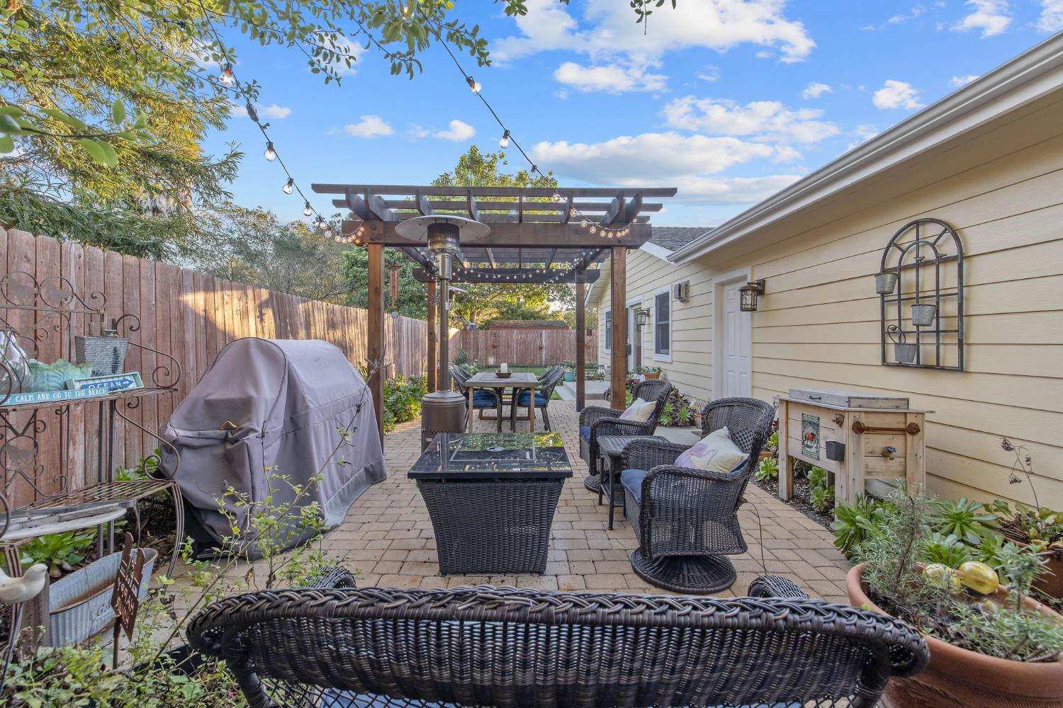 340 D St, Cayucos, CA 93430