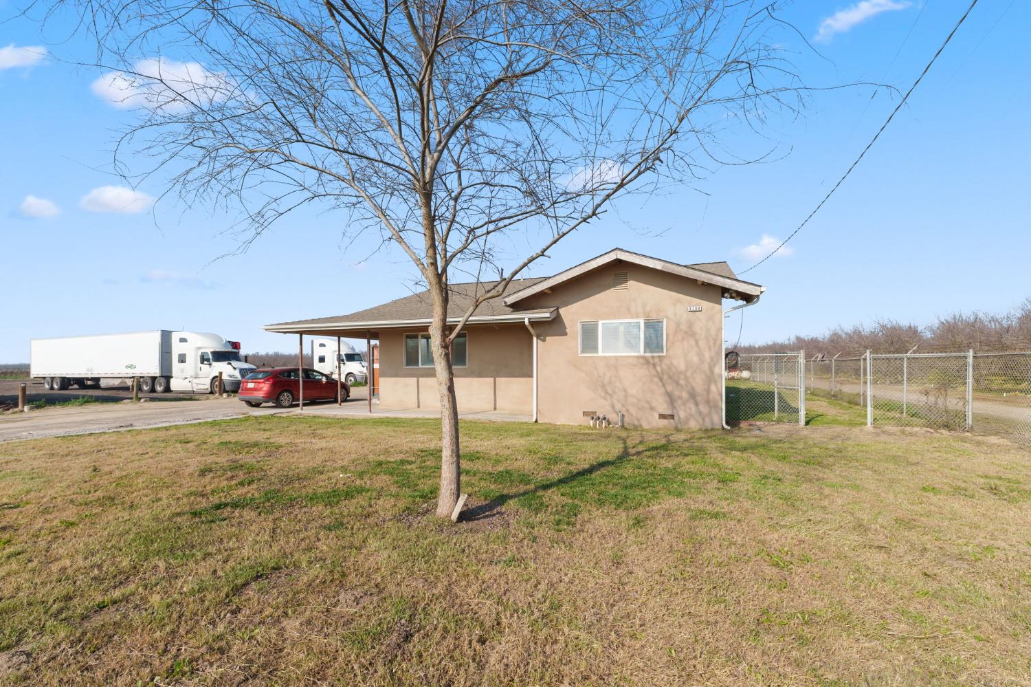 3708 W North Ave, Fresno, CA 93706