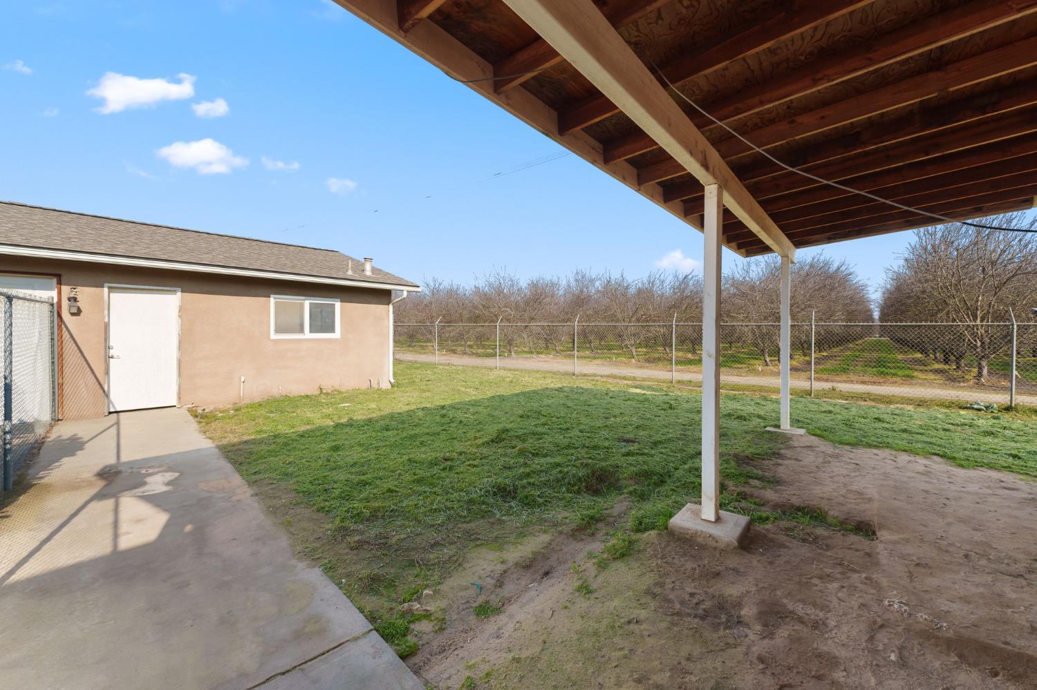 3708 W North Ave, Fresno, CA 93706