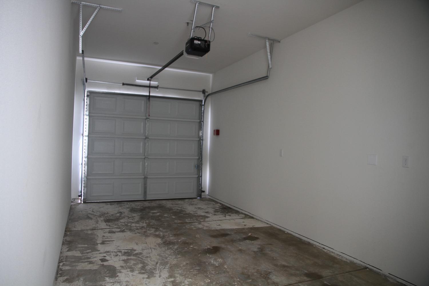 728 W Vassar, Fresno, CA 93705