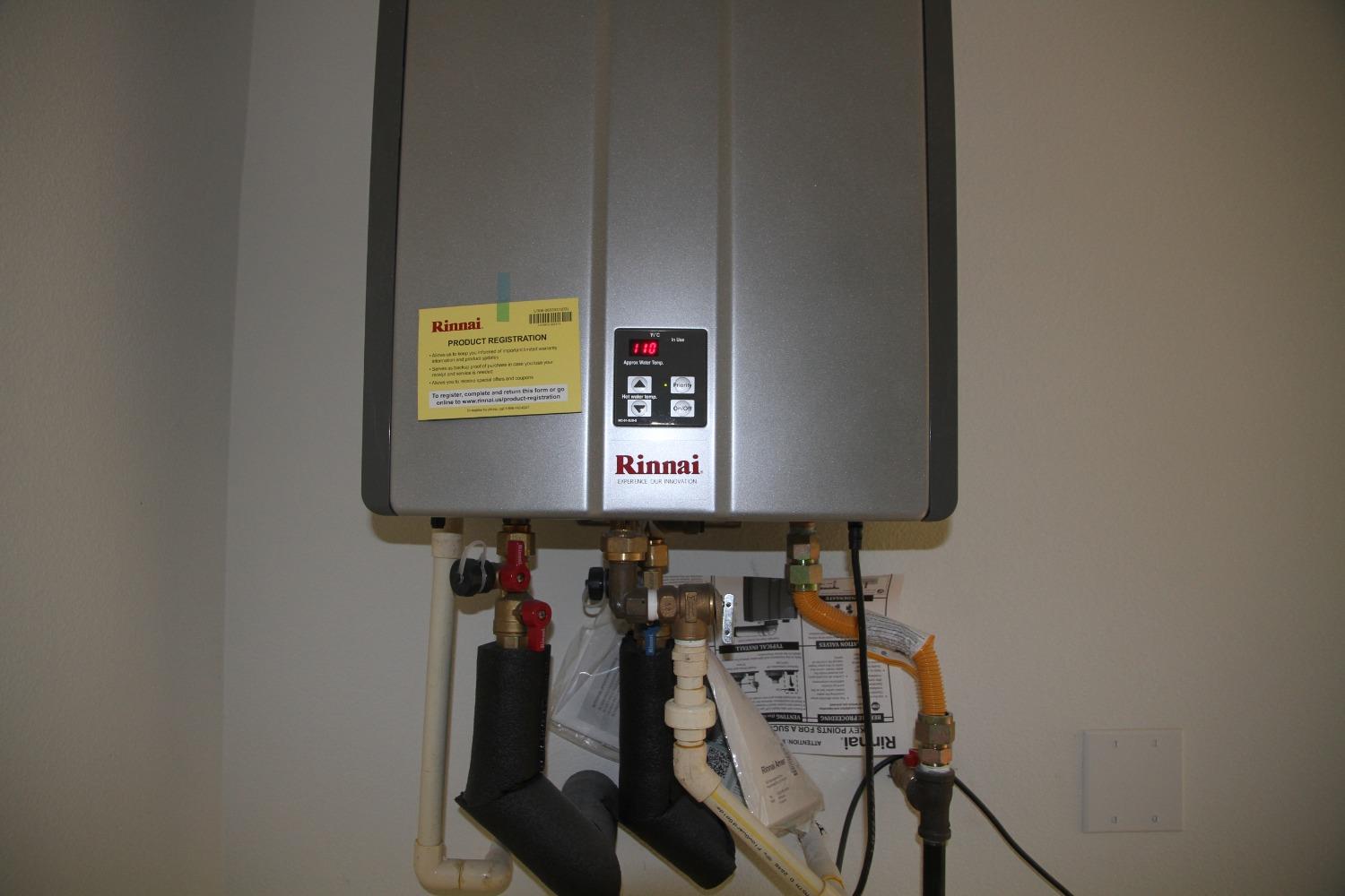 728 W Vassar, Fresno, CA 93705