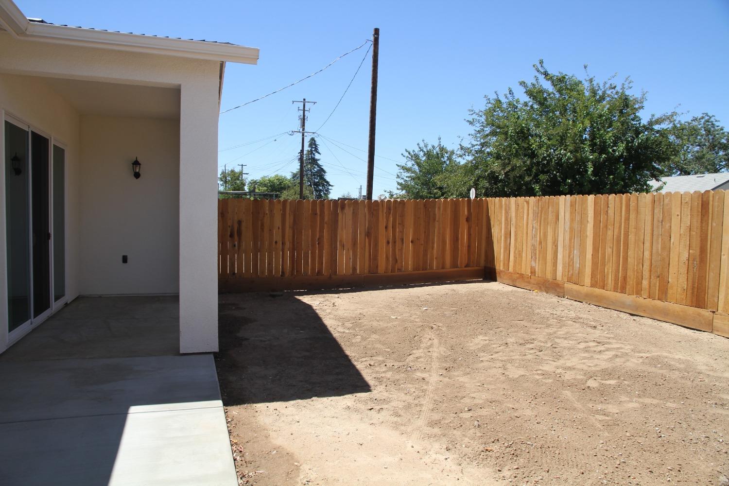 728 W Vassar, Fresno, CA 93705