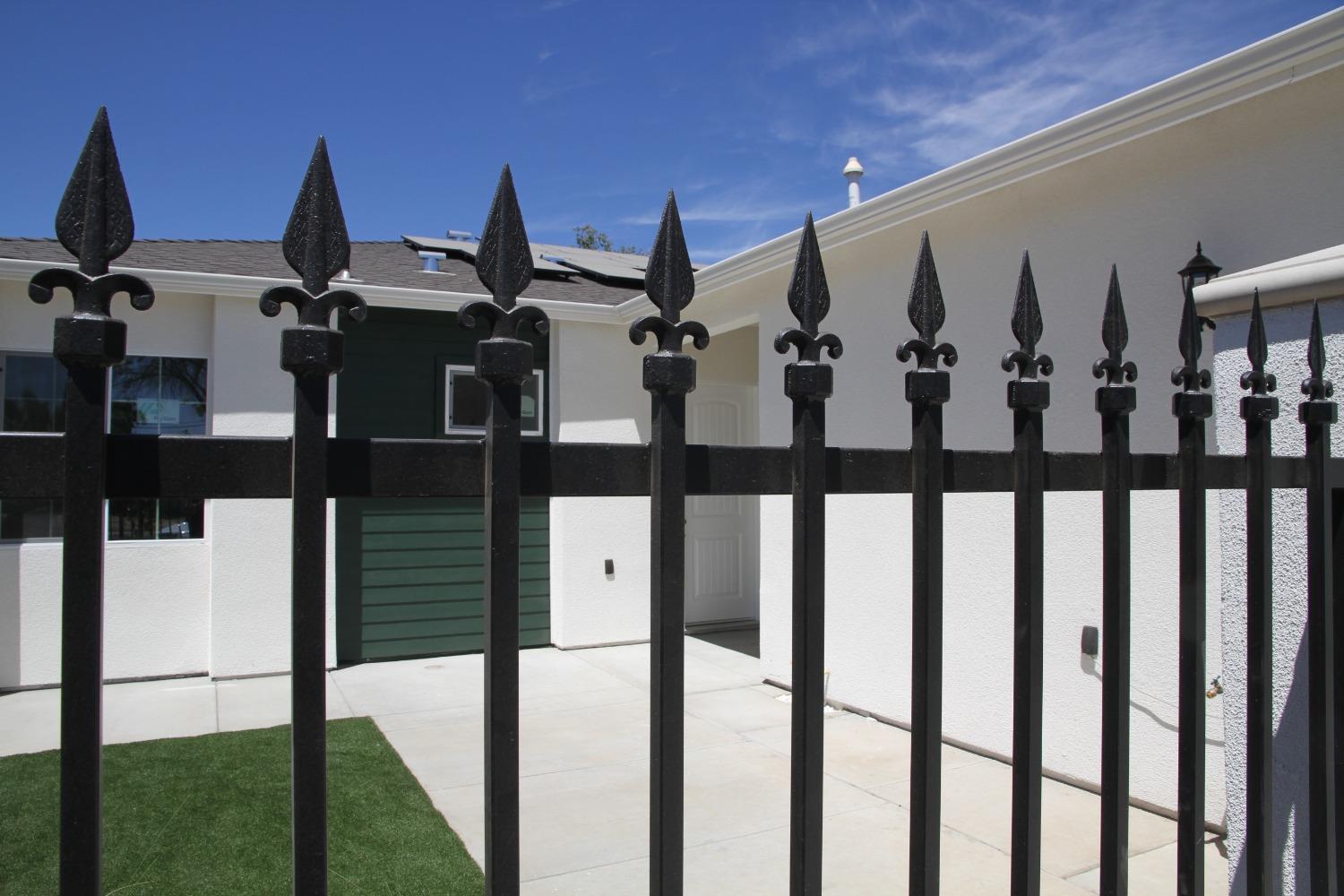 728 W Vassar, Fresno, CA 93705