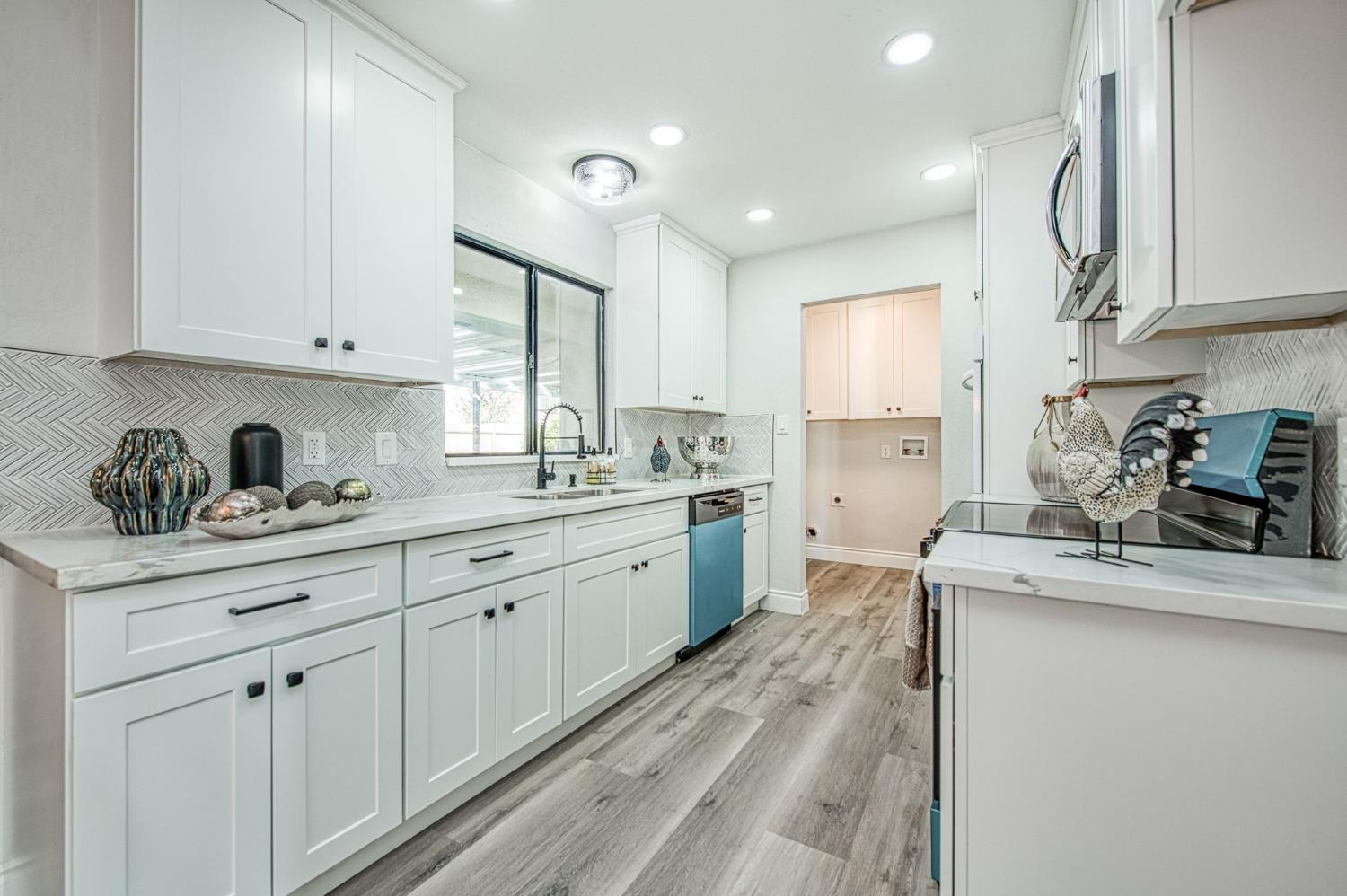 5901 E Madison Ave, Fresno, CA 93727