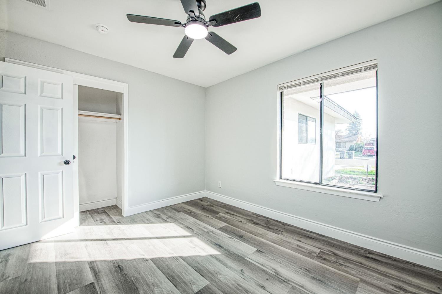 5901 E Madison Ave, Fresno, CA 93727