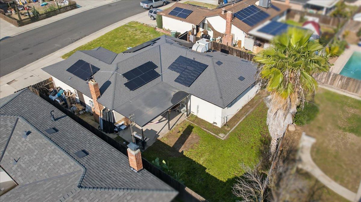 2931 Paula Dr, Clovis, CA 93612