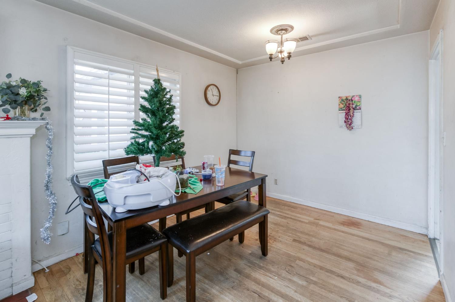 236 E Garland Ave, Fresno, CA 93704