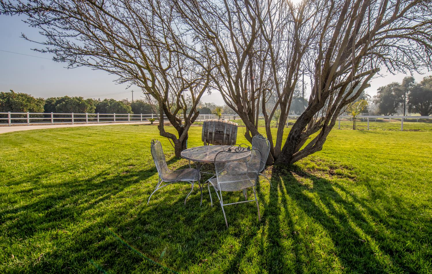 21096 E Weldon Ave, Sanger, CA 93657