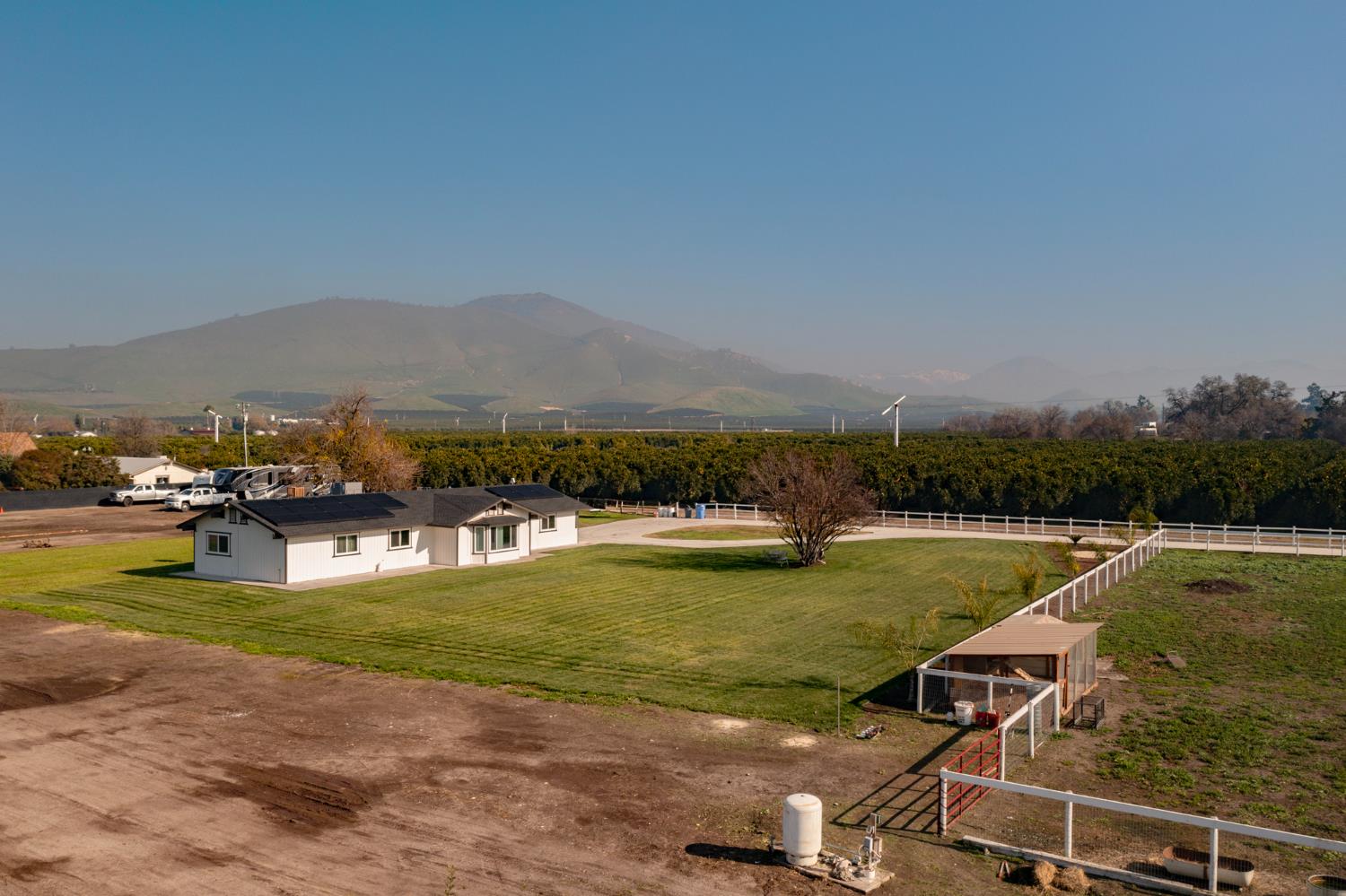 21096 E Weldon Ave, Sanger, CA 93657