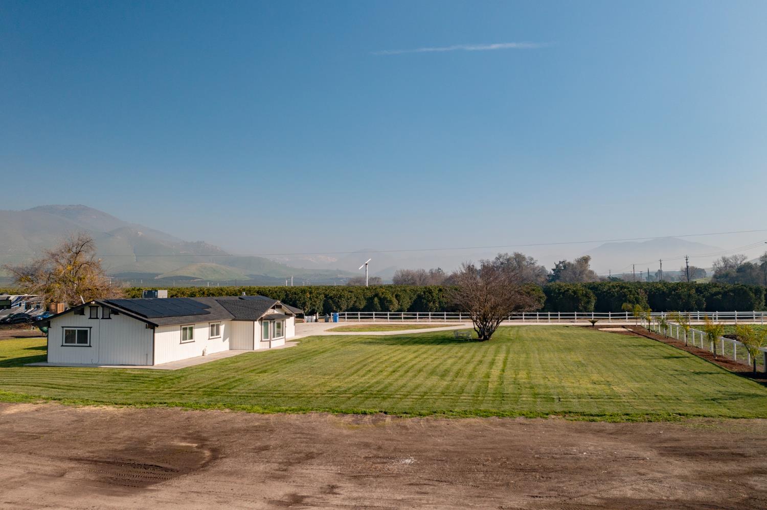 21096 E Weldon Ave, Sanger, CA 93657