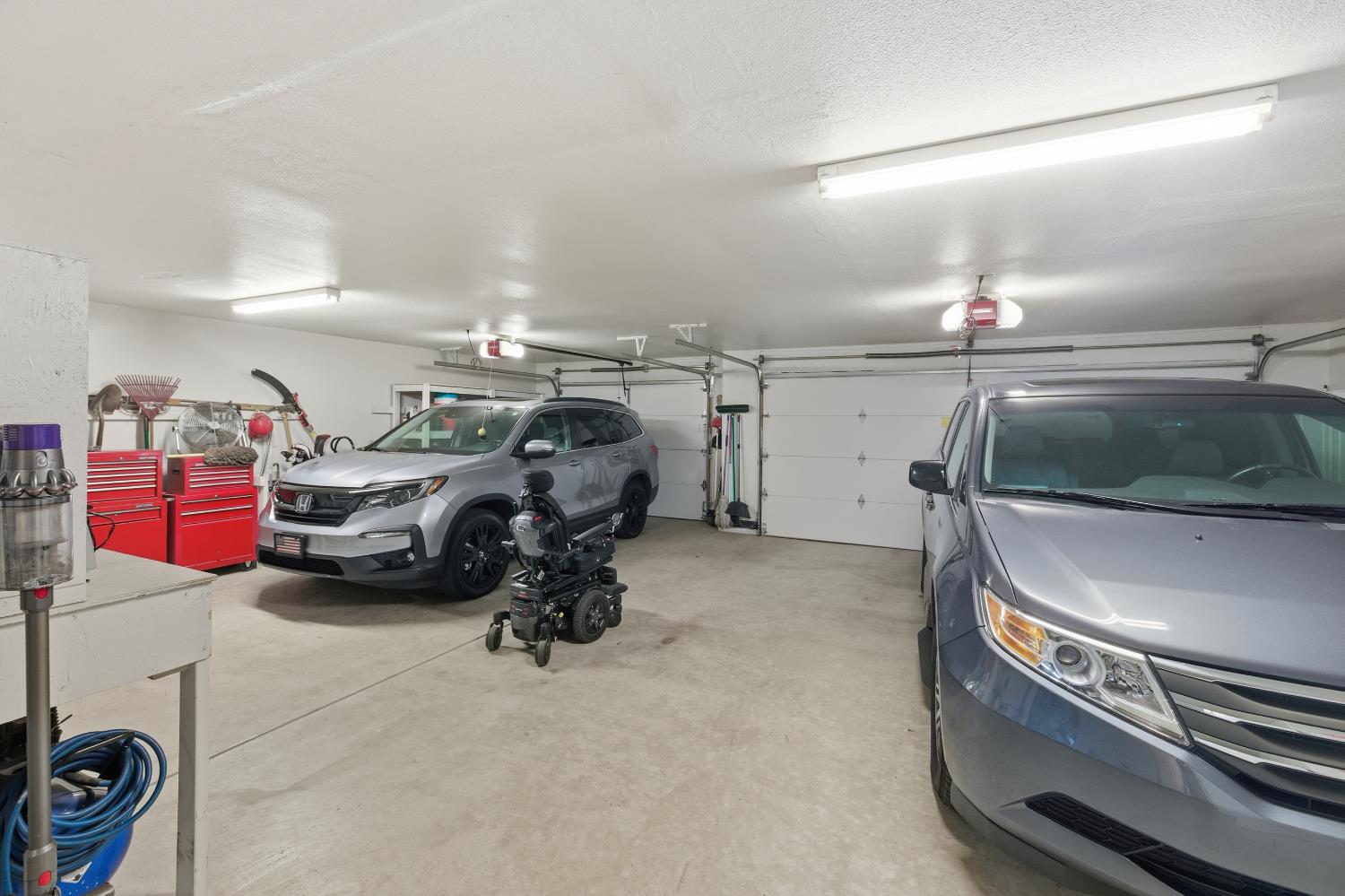 2651 19th Ave, Kingsburg, CA 93631