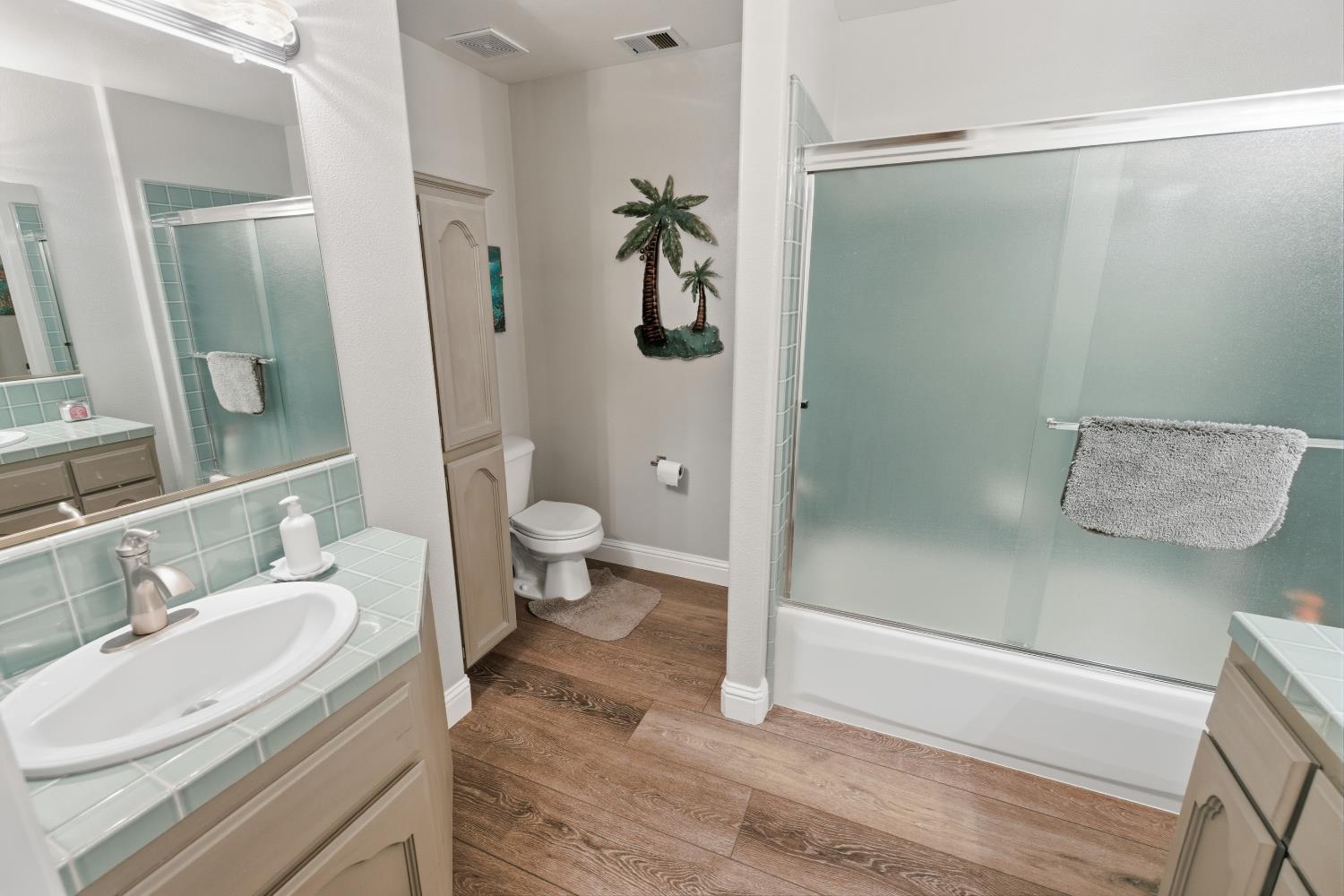 2651 19th Ave, Kingsburg, CA 93631