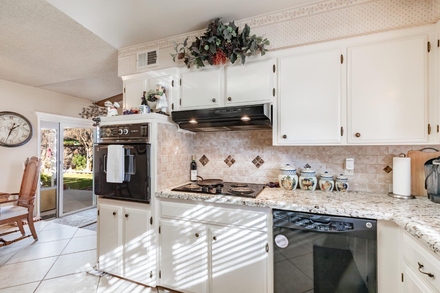 1707 Gettysburg Ave, Clovis, CA 93611