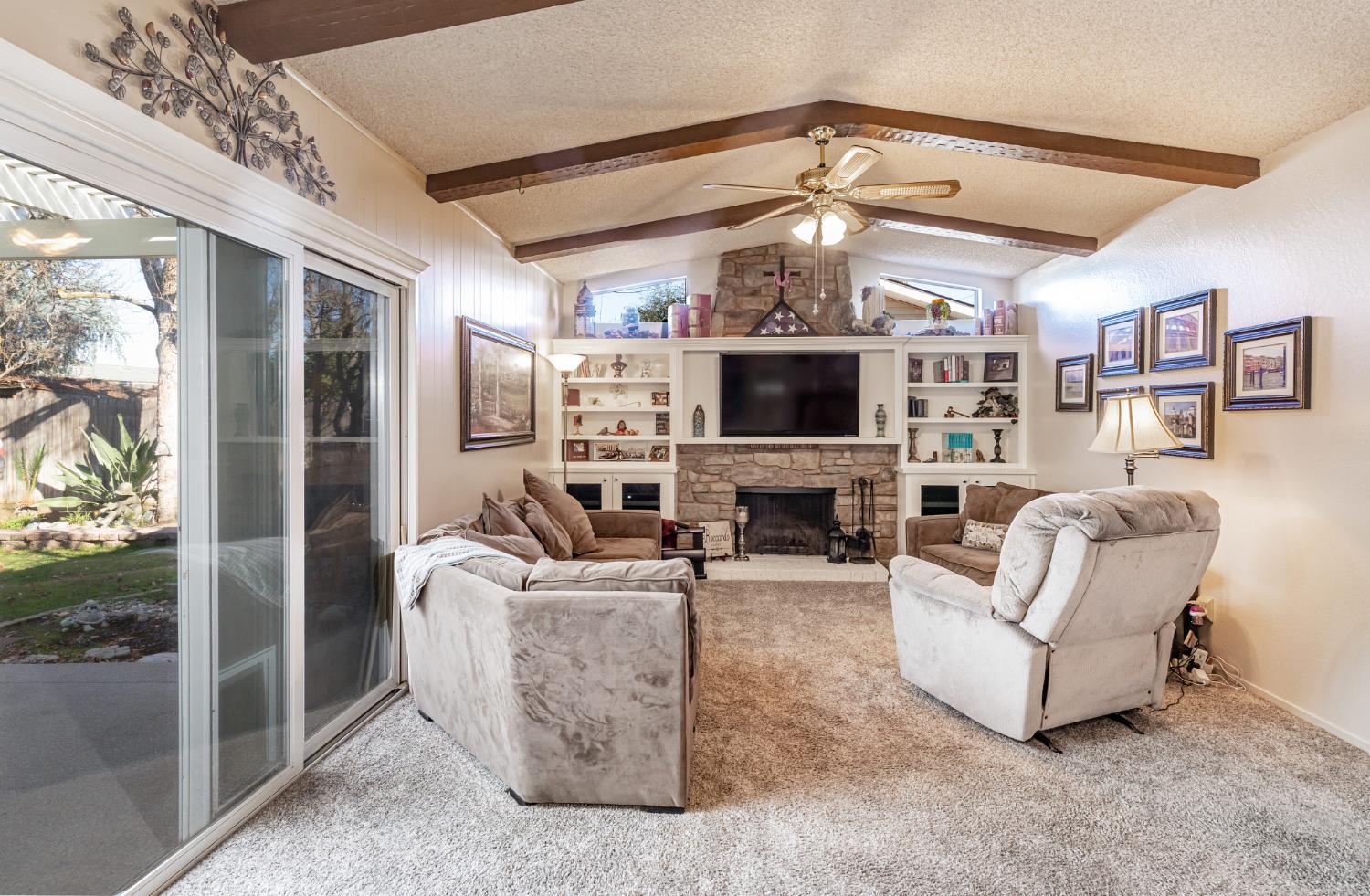 1707 Gettysburg Ave, Clovis, CA 93611