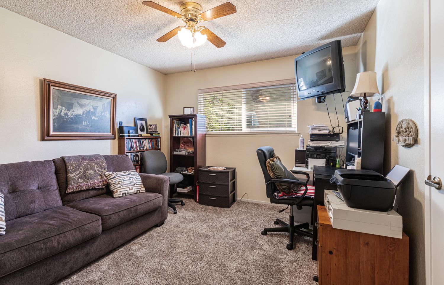 1707 Gettysburg Ave, Clovis, CA 93611