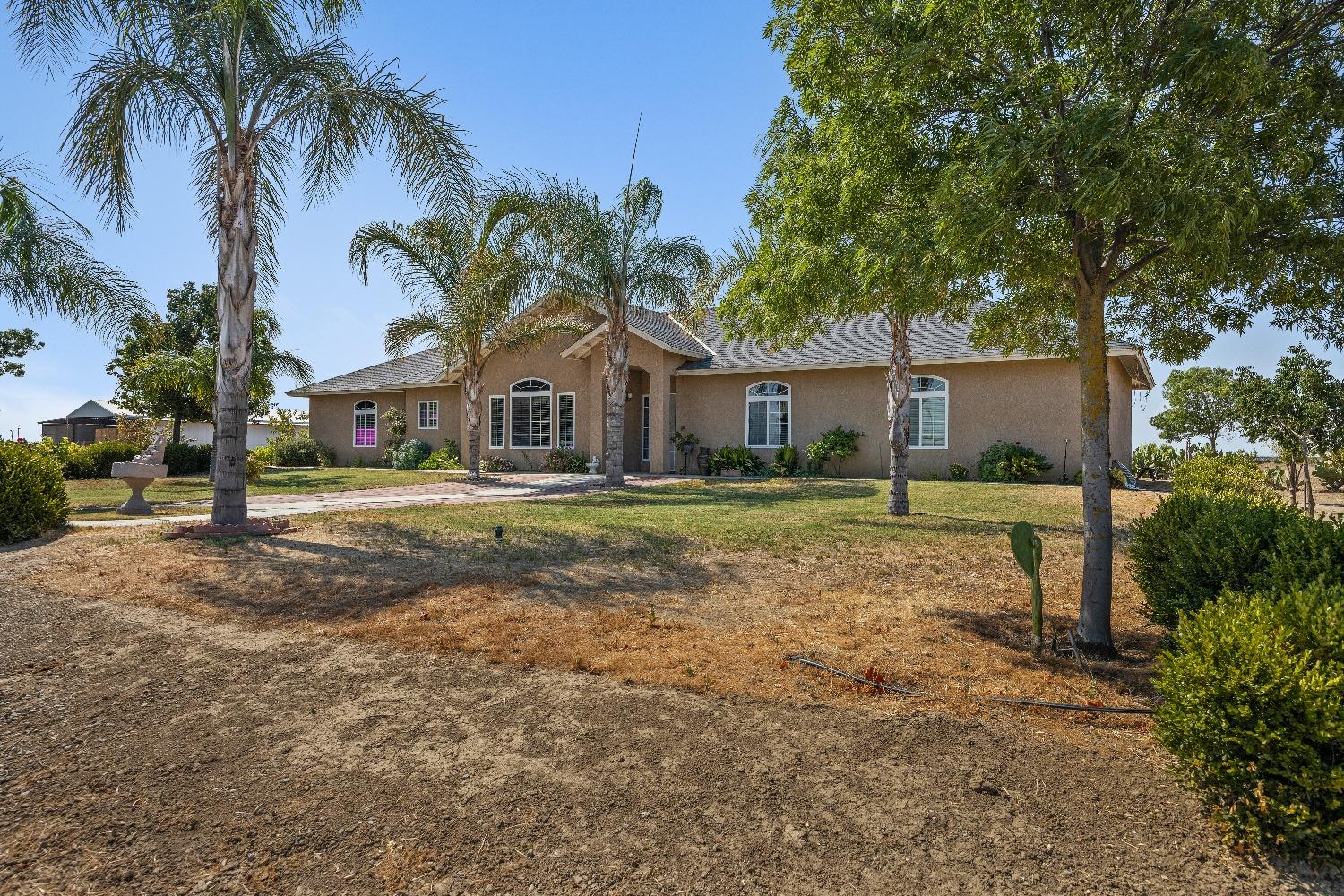 14193 W Mt Whitney Ave, Five Points, CA 93624