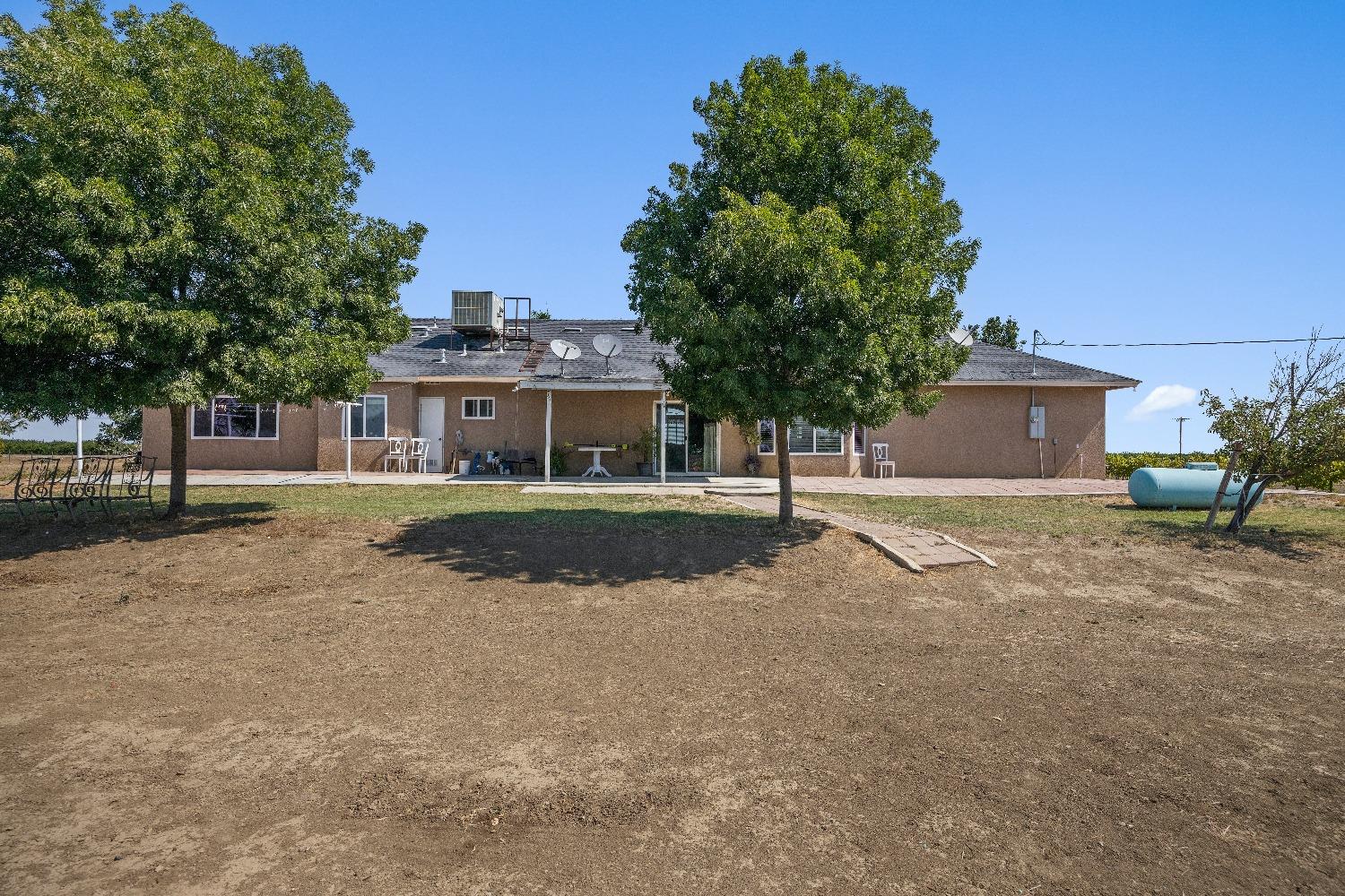 14193 W Mt Whitney Ave, Five Points, CA 93624