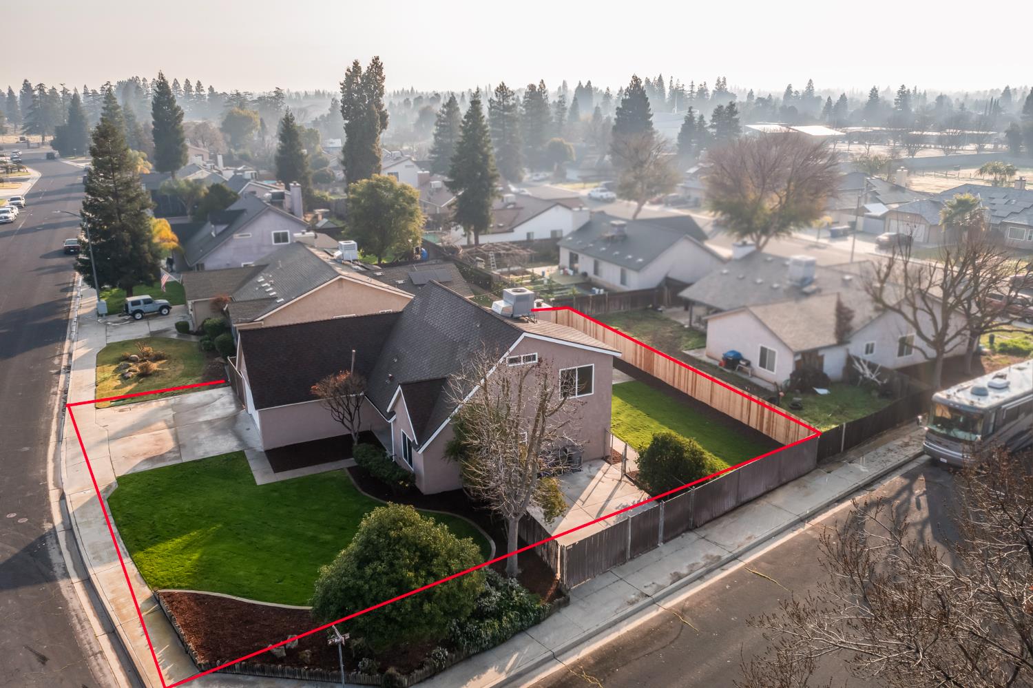 346 W Fremont Ave, Clovis, CA 93612