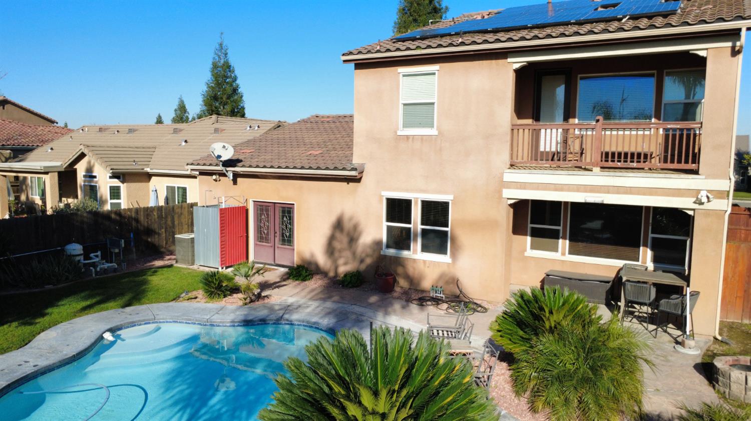 6411 W Dovewood Ln, Fresno, CA 93723