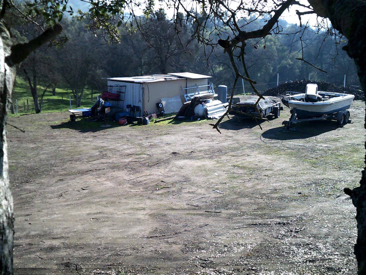 38949 Roundtree Ln, Yokuts Valley, CA 93675