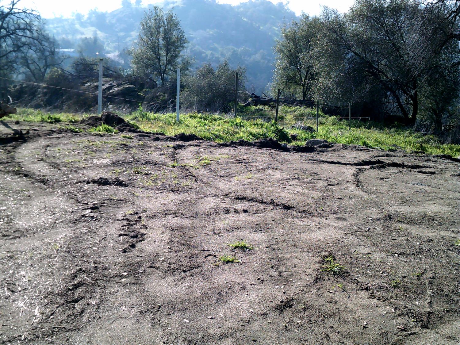 38949 Roundtree Ln, Yokuts Valley, CA 93675