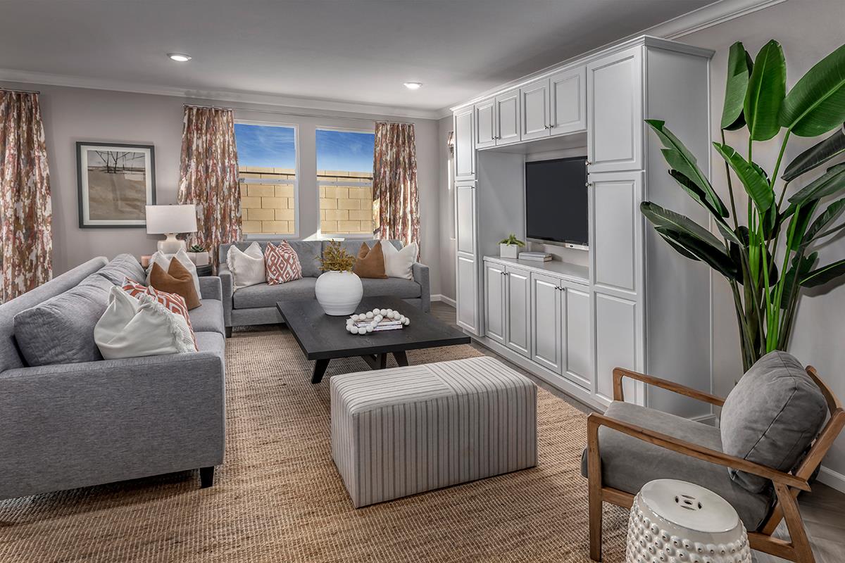 6526 E Madison Ave, Fresno, CA 93727