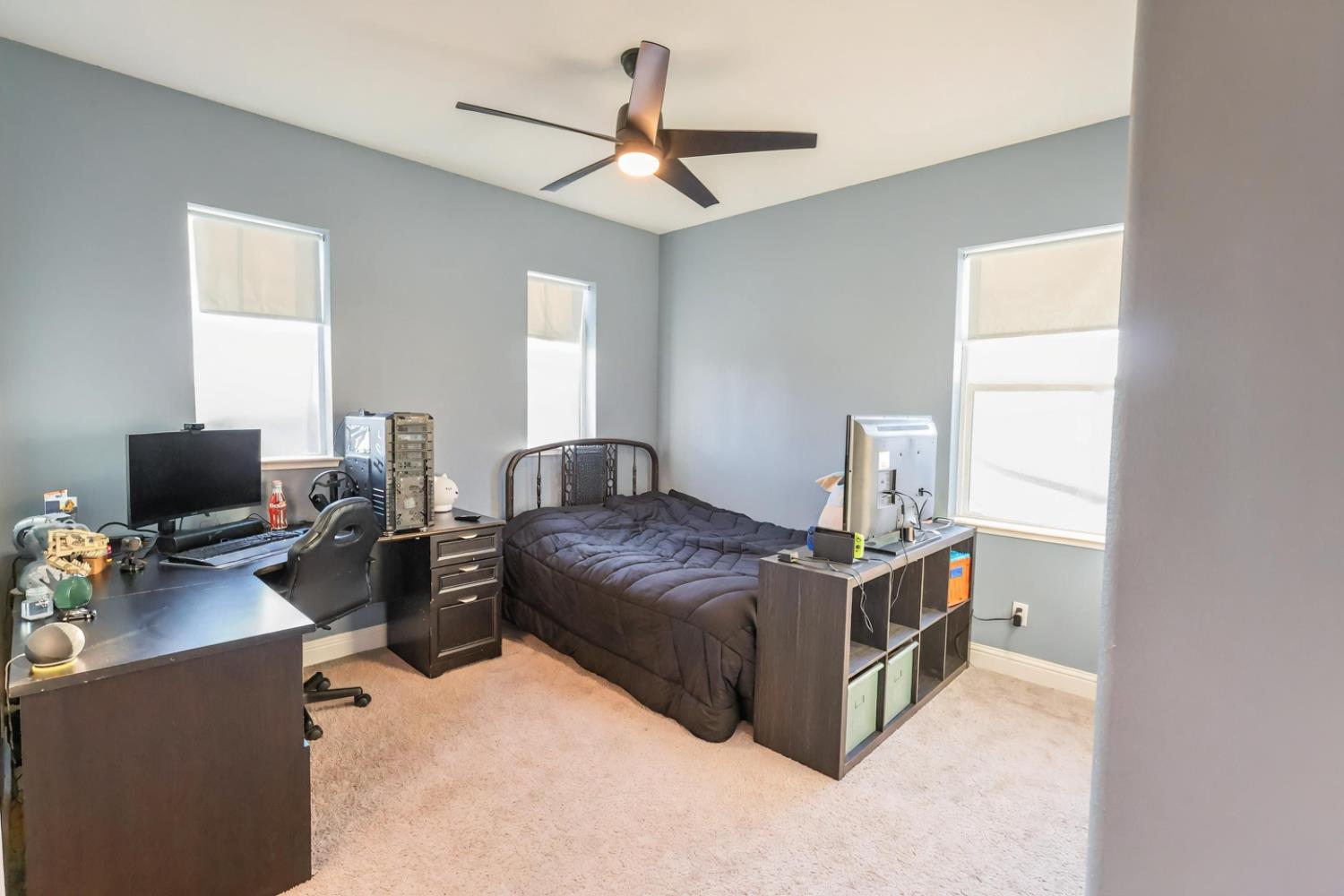 2051 Sierra Ave, Clovis, CA 93611