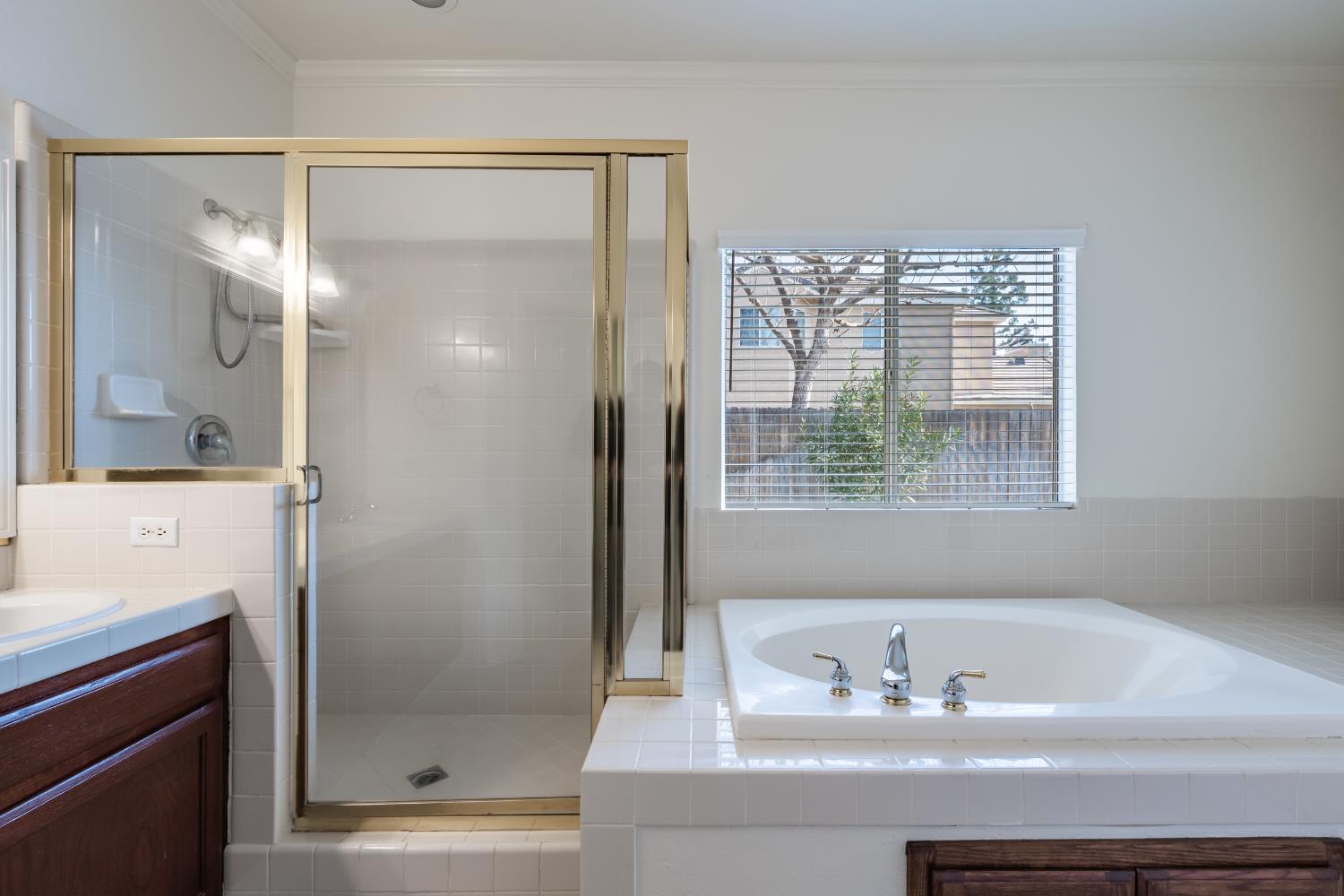 7210 N Laval, Fresno, CA 93720