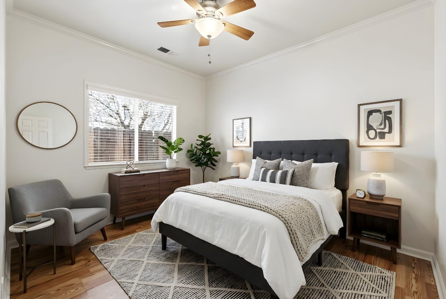 7210 N Laval, Fresno, CA 93720