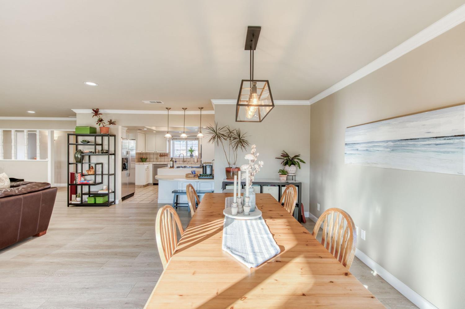 279 W San Ramon, Fresno, CA 93704