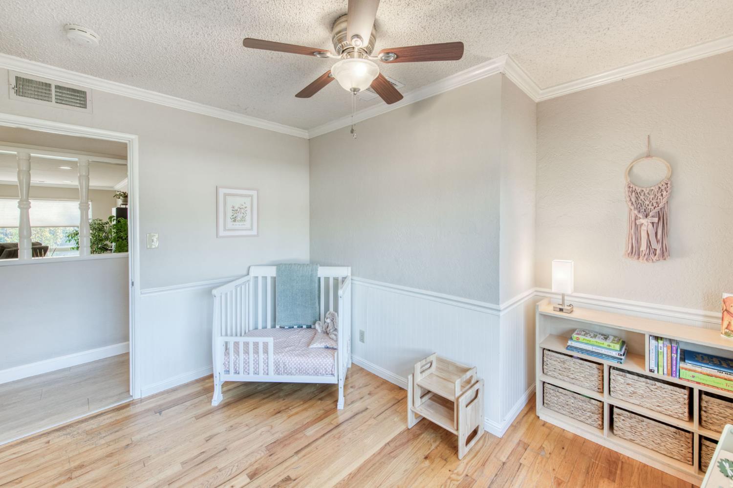 279 W San Ramon, Fresno, CA 93704