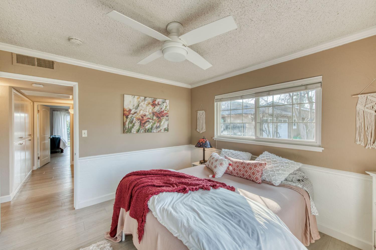 279 W San Ramon, Fresno, CA 93704