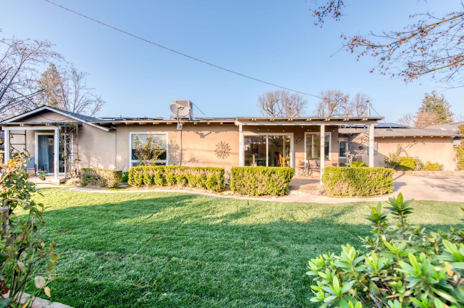 279 W San Ramon, Fresno, CA 93704