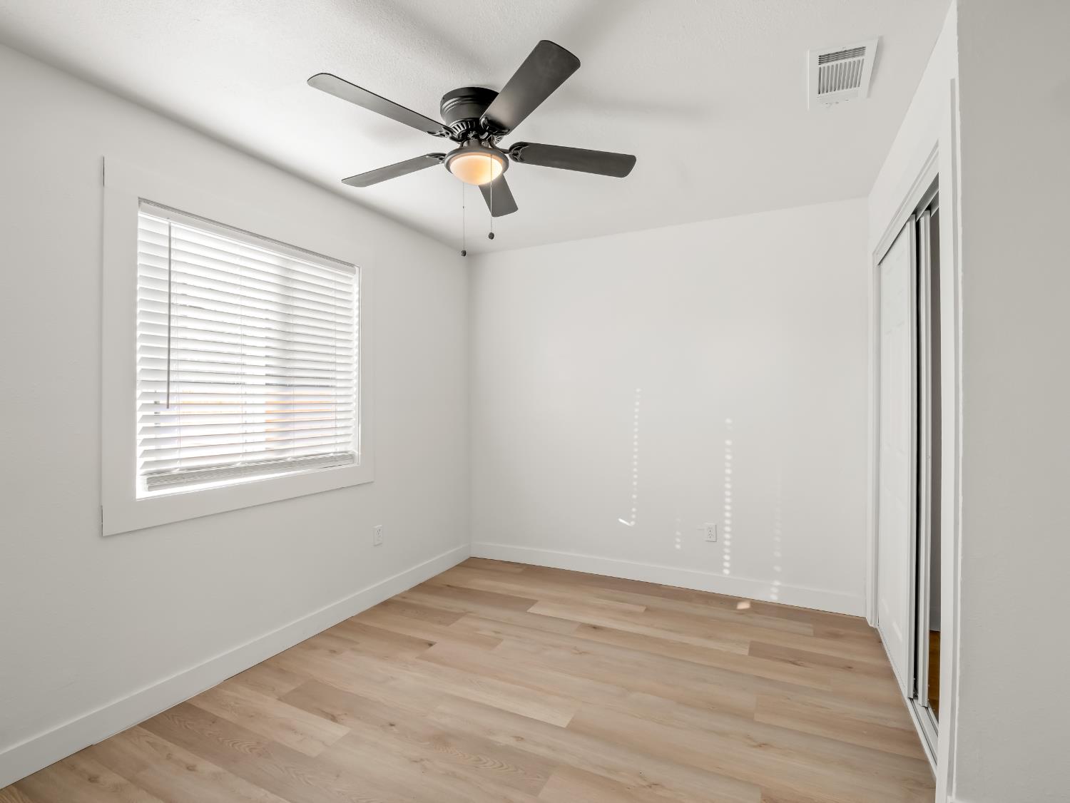 1628 Hazelwood, Fresno, CA 93702