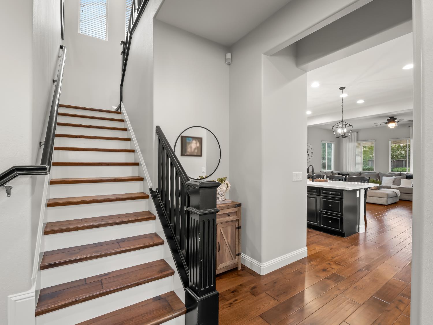 3664 Serena Ave, Clovis, CA 93619