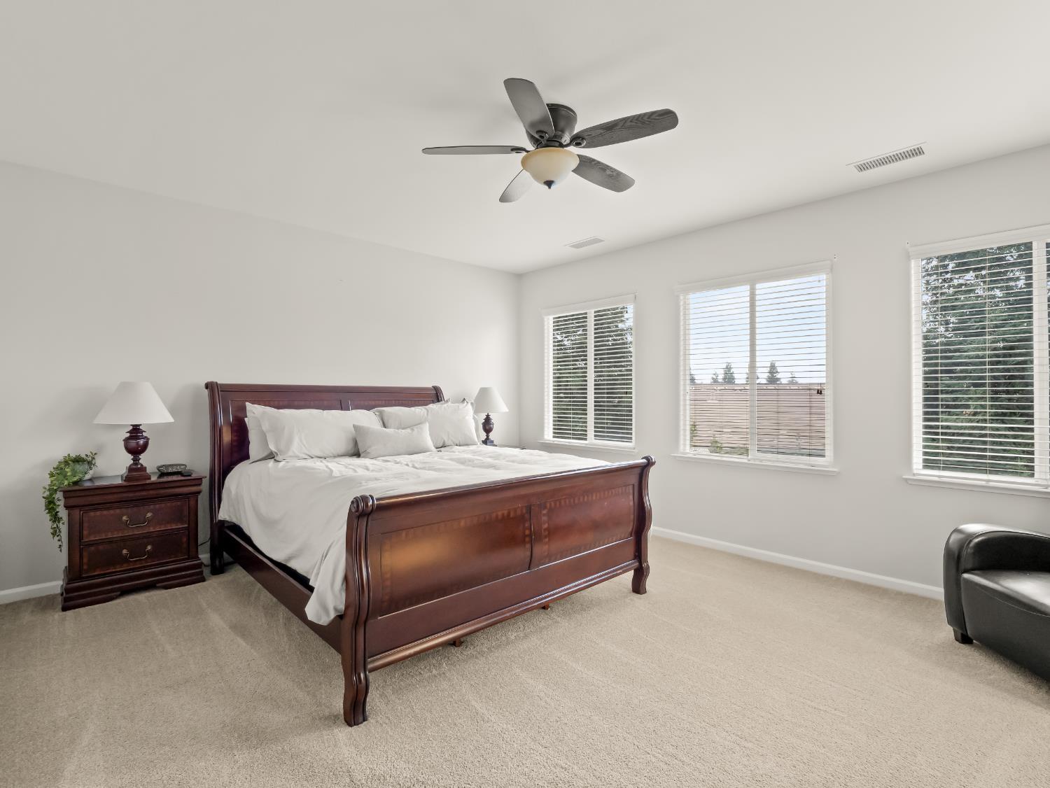 3664 Serena Ave, Clovis, CA 93619