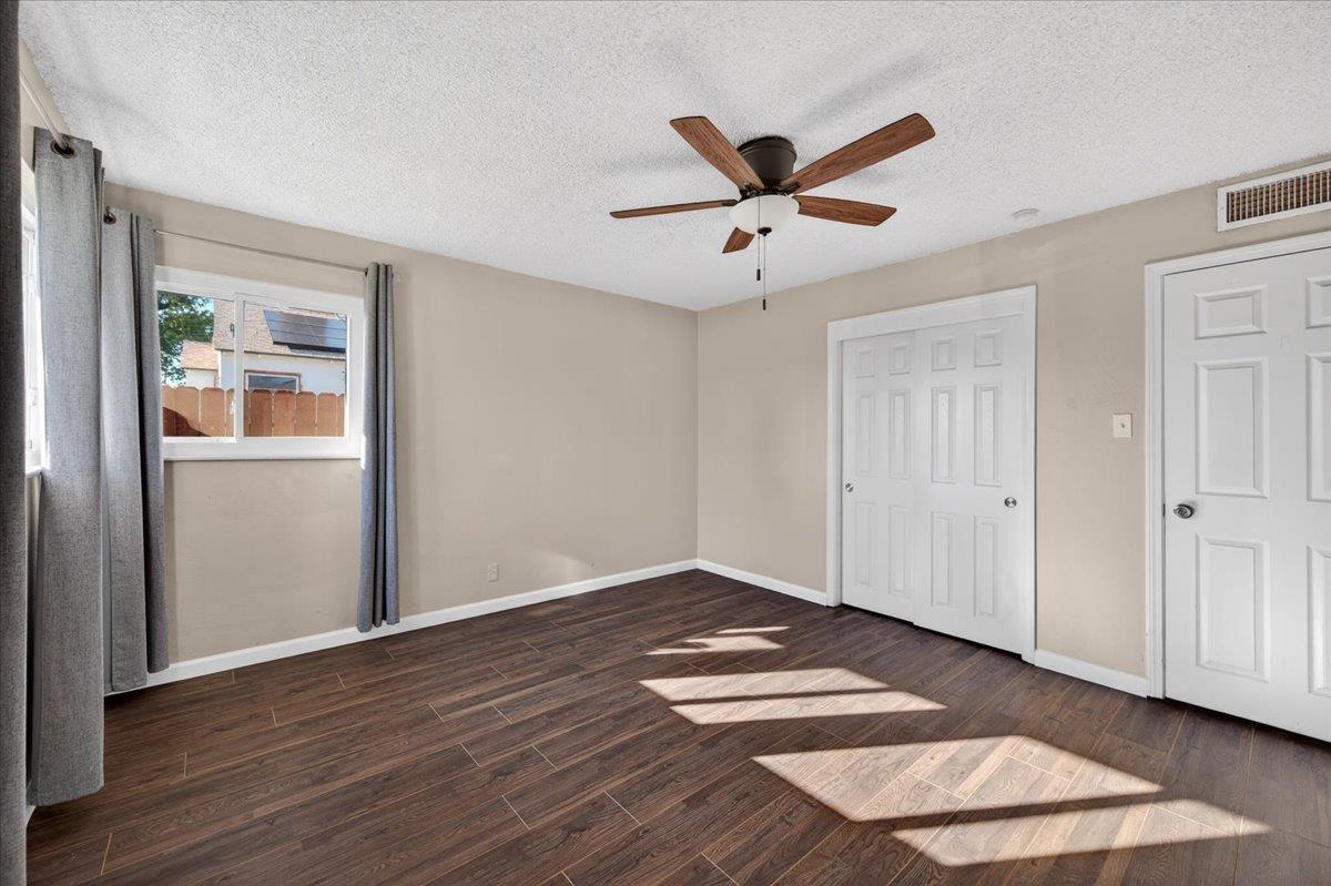 1524 W Fountain Way, Fresno, CA 93705