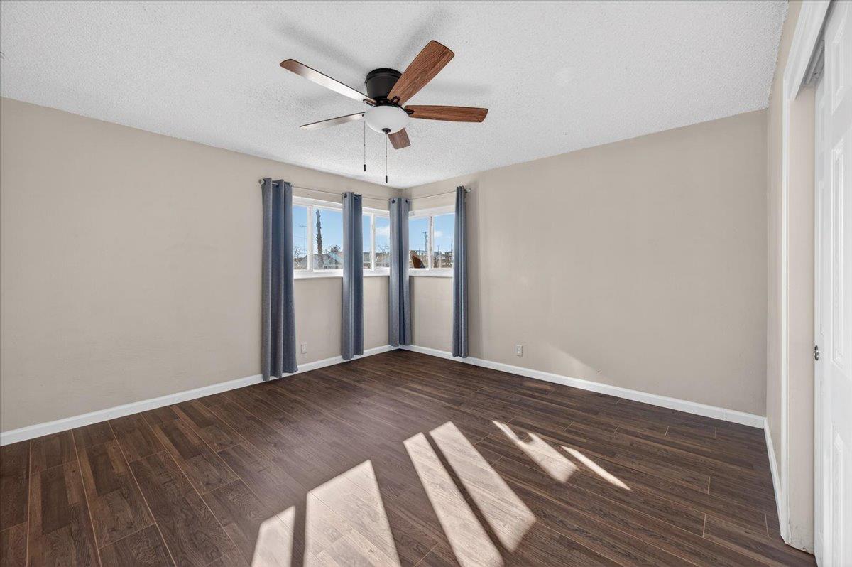 1524 W Fountain Way, Fresno, CA 93705