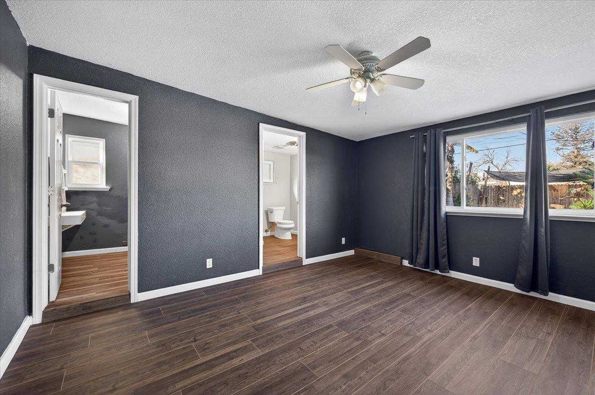 1524 W Fountain Way, Fresno, CA 93705