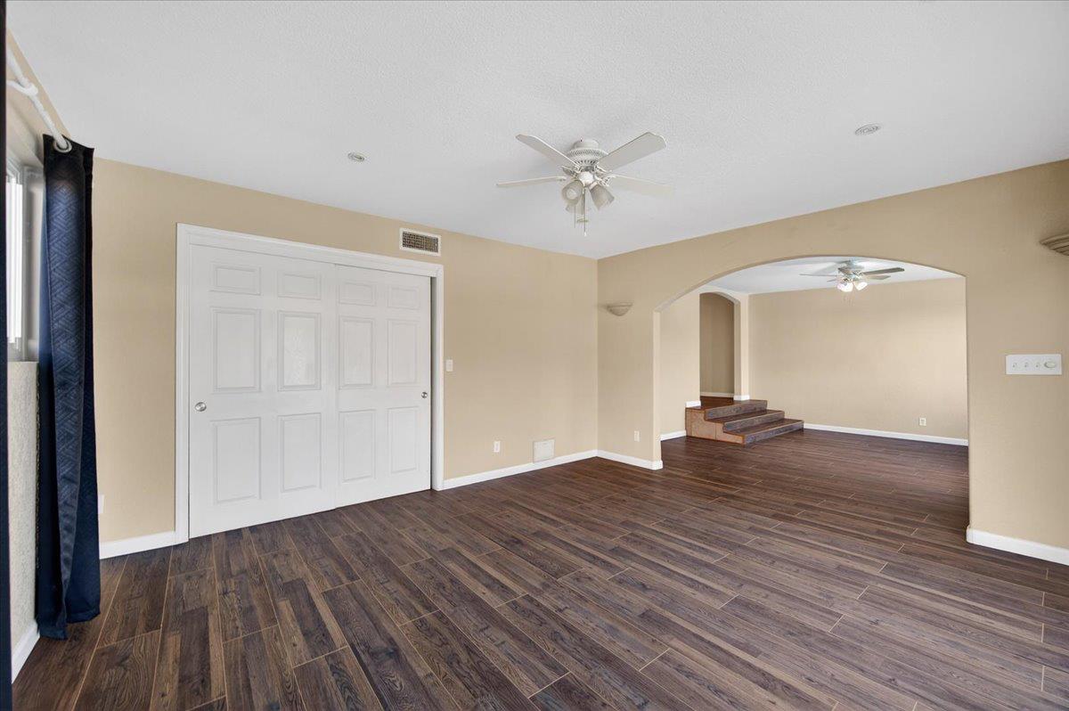 1524 W Fountain Way, Fresno, CA 93705