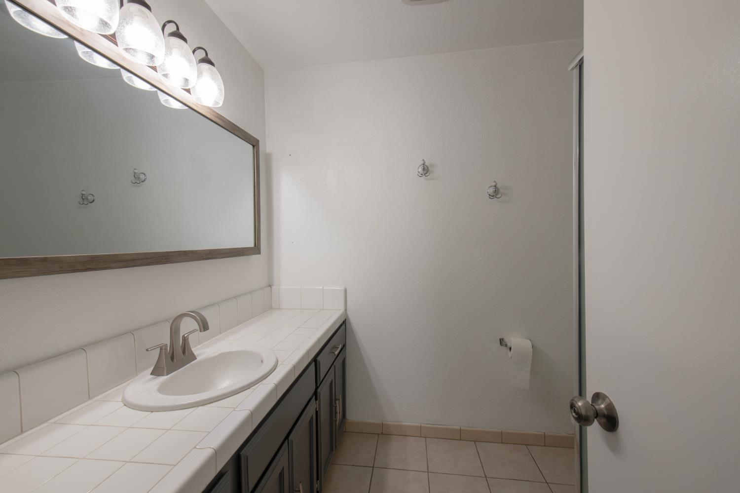 4875 N Backer Ave #141, Fresno, CA 93726